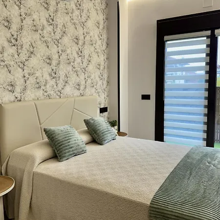 Flower Deluxe Con Jardin 6082b Apartment Noja
